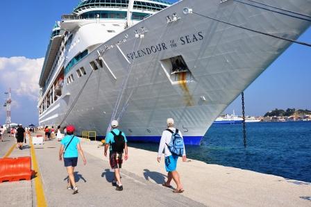 Splendour of the Seas Bow in Corfu